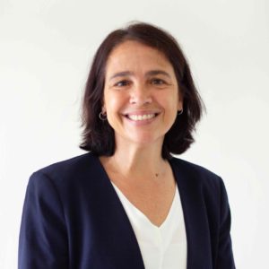 El binomio Familia y colegio - Apasionados por la educación 1 El binomio Familia y colegio - Apasionados por la educación 1